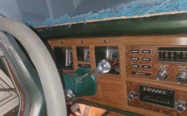 Lincoln-continental-mark-iv-1973-green-9