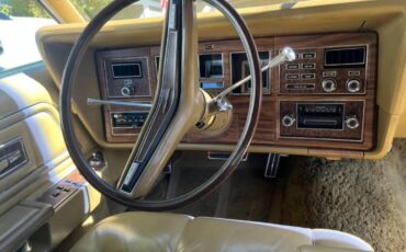 Lincoln-continental-mark-iv-1974-1