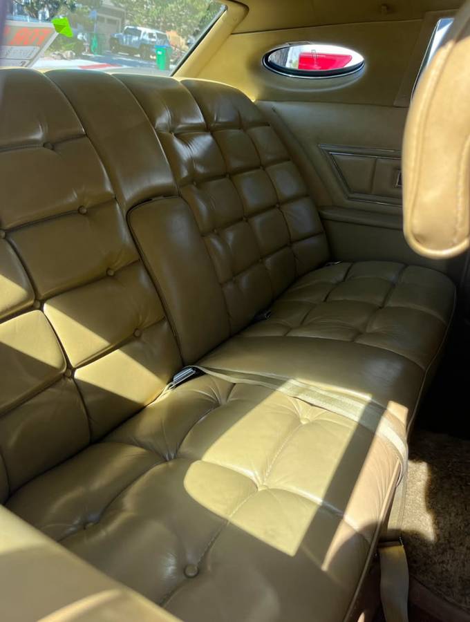 Lincoln-continental-mark-iv-1974-2