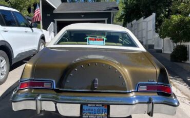 Lincoln-continental-mark-iv-1974-9