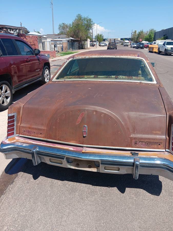 Lincoln-continental-mark-v-1978-2