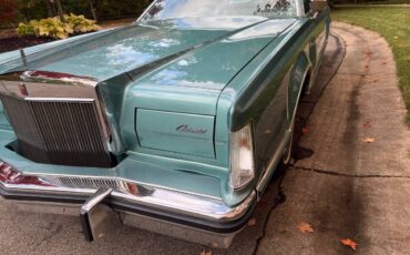 Lincoln-continental-mark-v-1979-blue-3