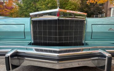 Lincoln-continental-mark-v-1979-blue-4
