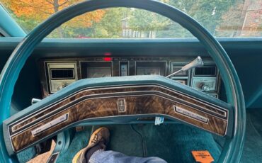 Lincoln-continental-mark-v-1979-blue-6