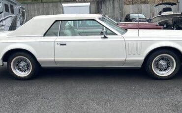 Lincoln-continental-mark-v-1979-white-2