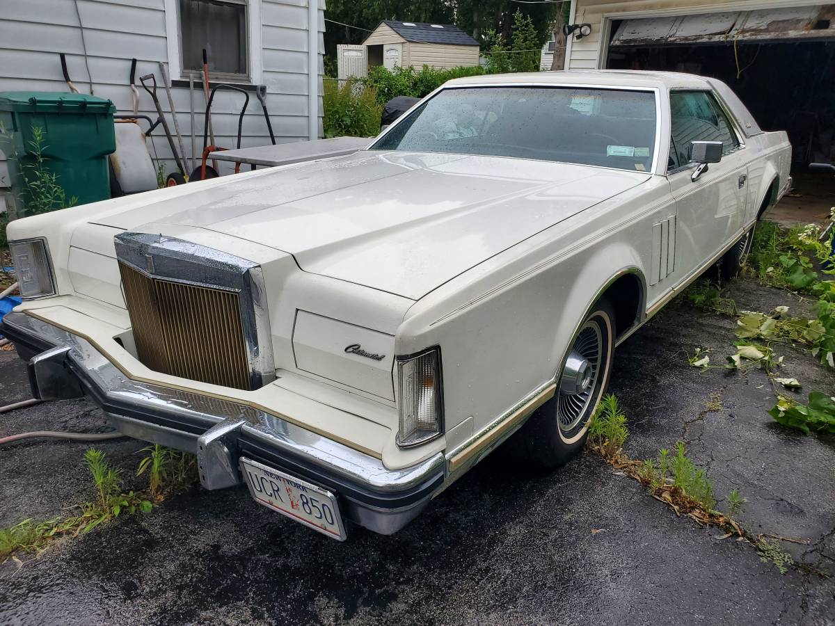 Lincoln-continental-mark-v-1979-white-5