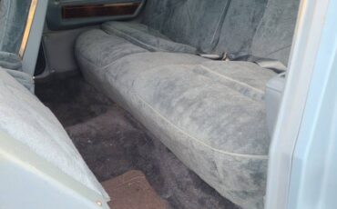 Lincoln-continental-town-coupe-1979-blue-14