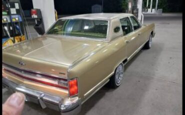 Lincoln-continental-towncar-cartier-edition-1979-19