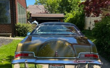Lincoln-mark-iv-1974-green-3