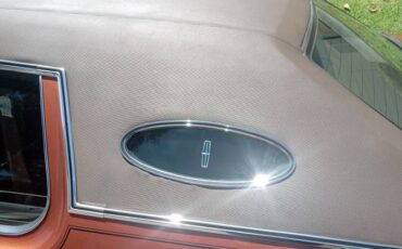 Lincoln-mark-lv-1972-custom-2