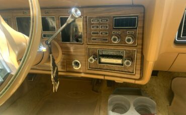 Lincoln-mark-lv-1975-custom-18