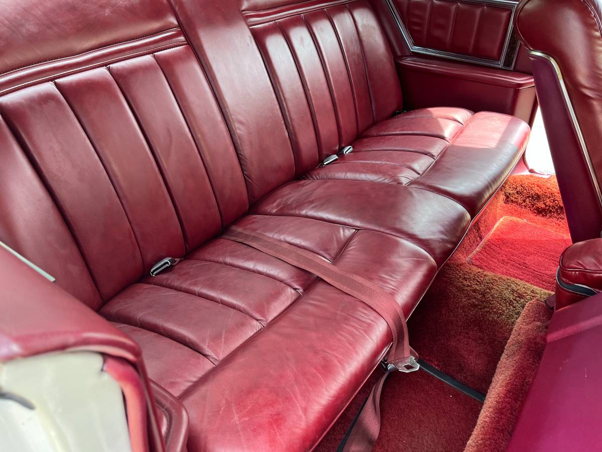 Lincoln-mark-v-1979-11