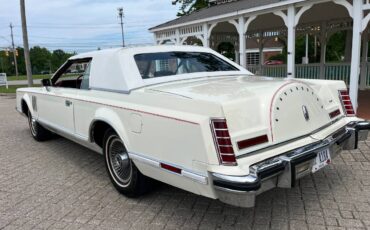 Lincoln-mark-v-1979-3