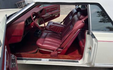 Lincoln-mark-v-1979-5