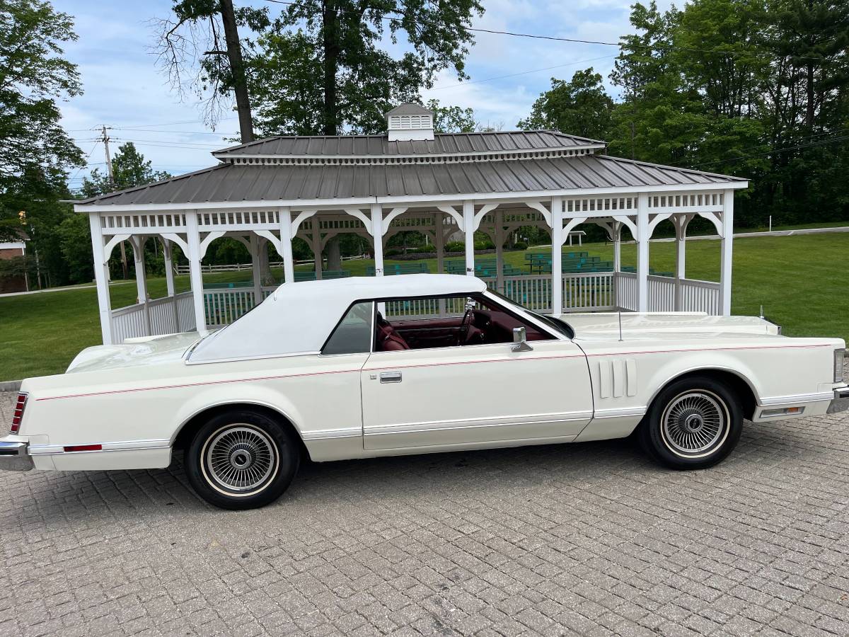Lincoln-mark-v-1979