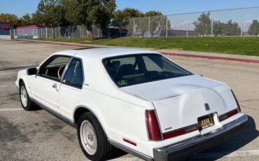 Lincoln-mark-vii-1989-white-10
