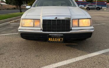 Lincoln-mark-vii-1989-white-11