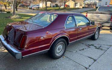 Lincoln-mark-vii-1991-red-3