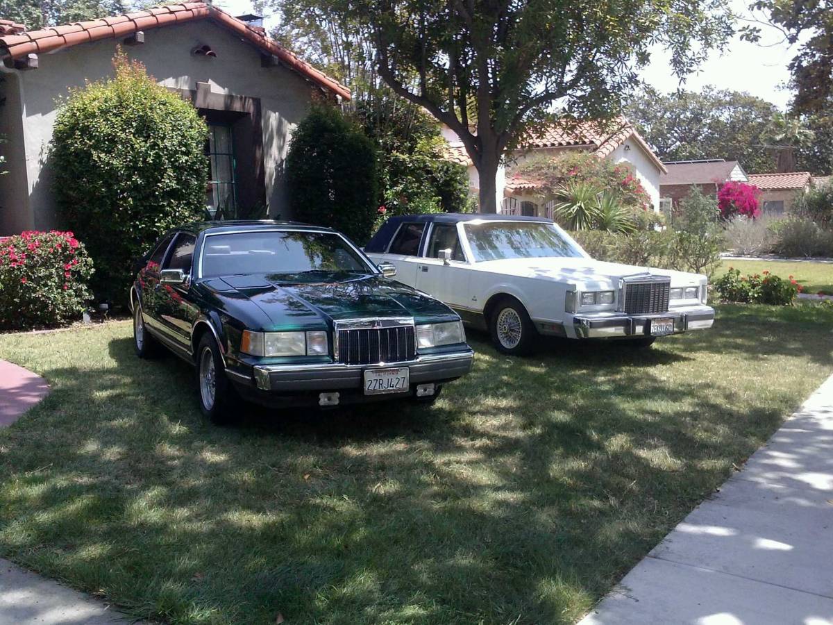 Lincoln-mark-vii-1992-green-4