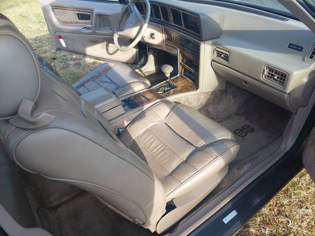 Lincoln-mark-viii-1986-brown-4