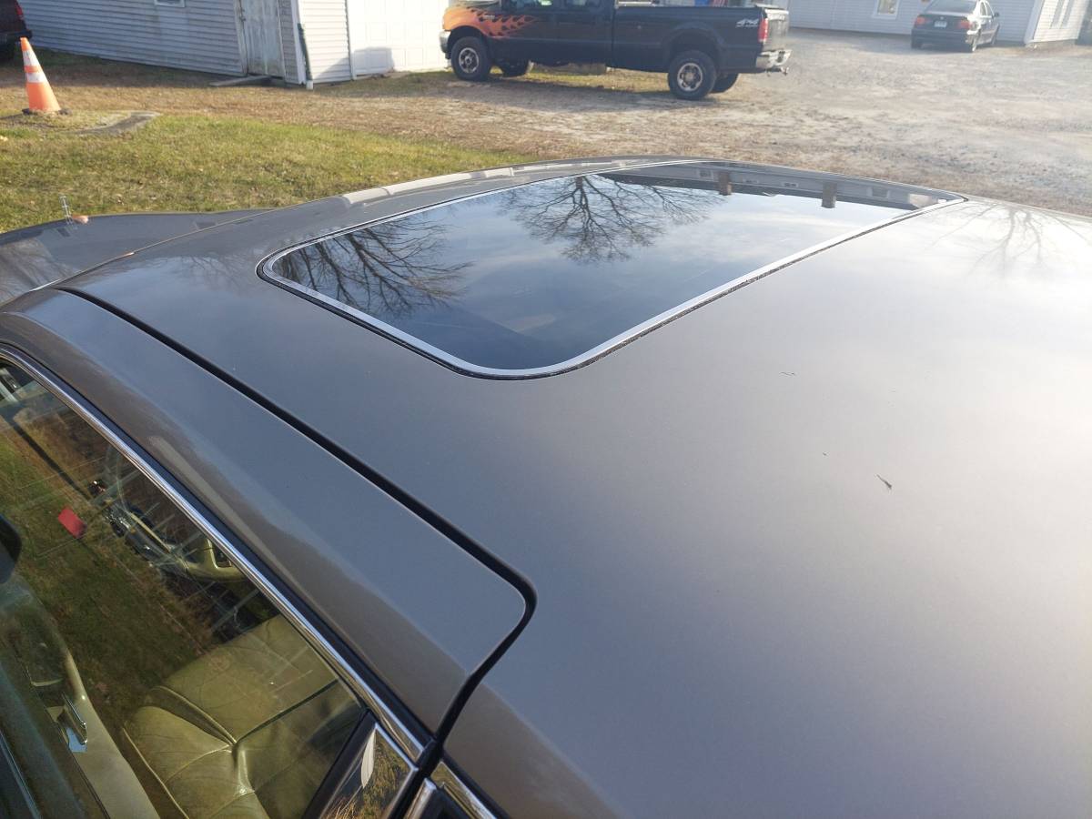 Lincoln-mark-viii-1986-brown-7