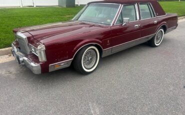 Lincoln-mark-viii-1989-red-10