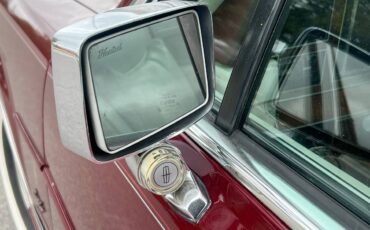 Lincoln-mark-viii-1989-red-12