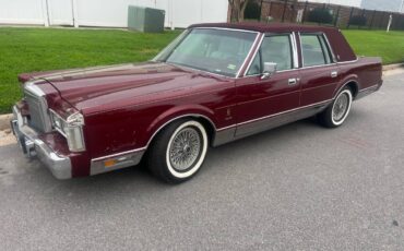 Lincoln-mark-viii-1989-red