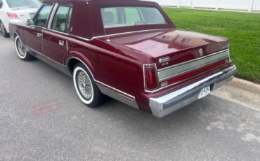 Lincoln-mark-viii-1989-red-5