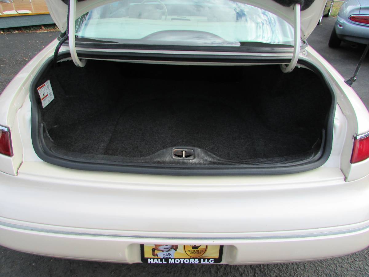 Lincoln-mark-viii-1995-13