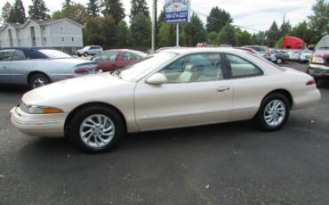 Lincoln-mark-viii-1995