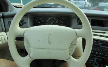 Lincoln-mark-viii-1995-8