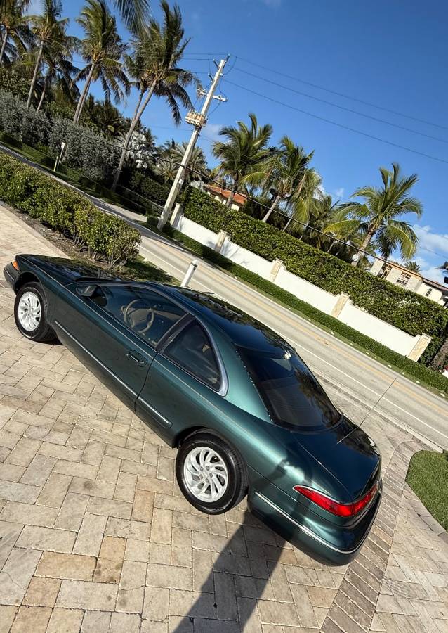 Lincoln-mark-viii-1995-green-12