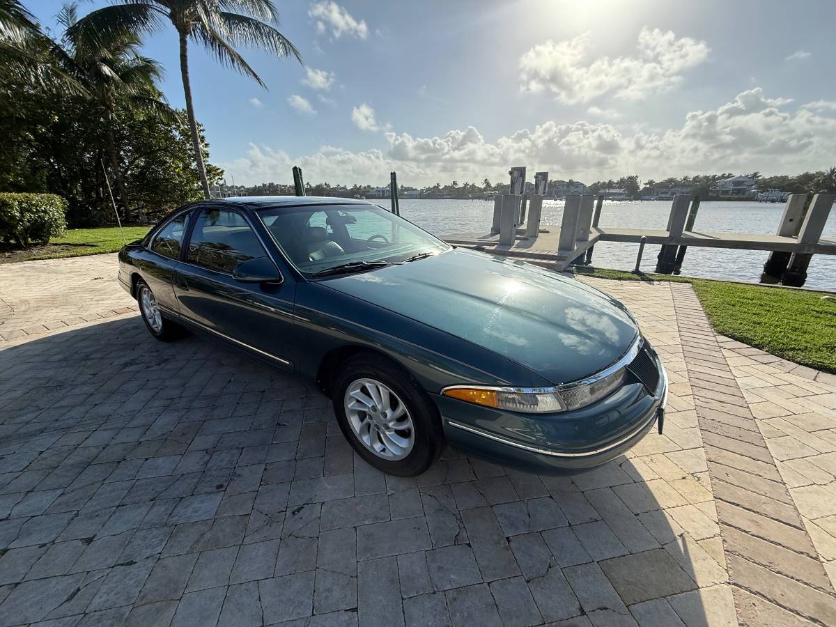 Lincoln-mark-viii-1995-green-19