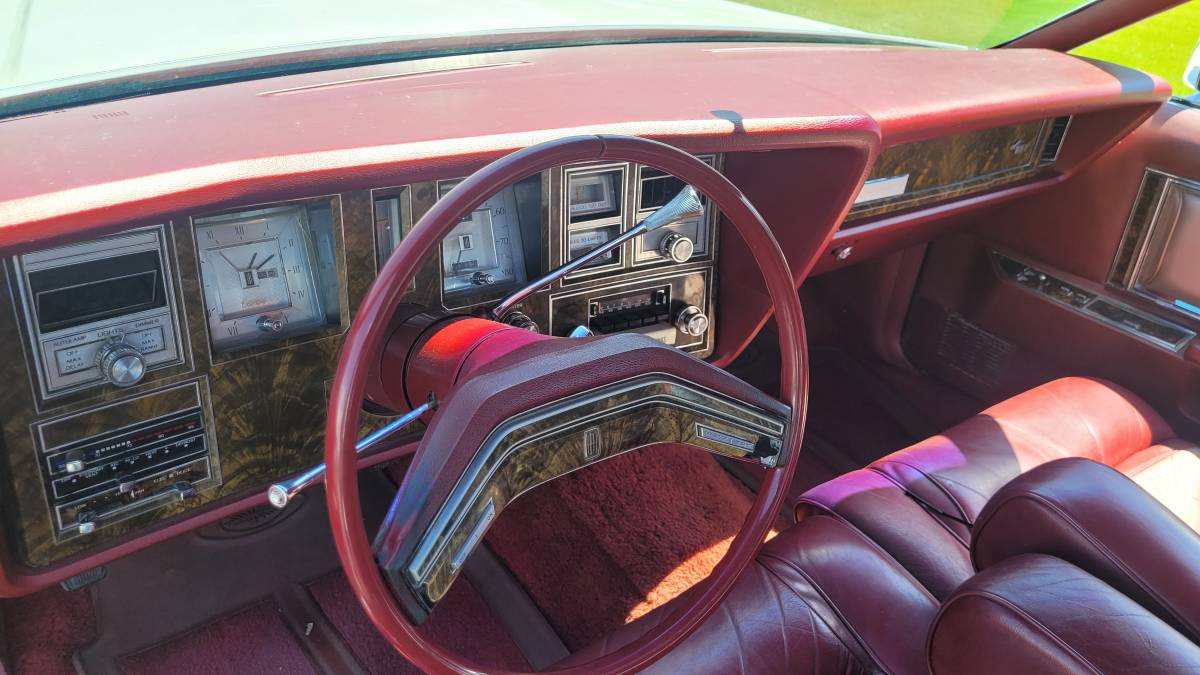 Lincoln-mk-v-1978-11