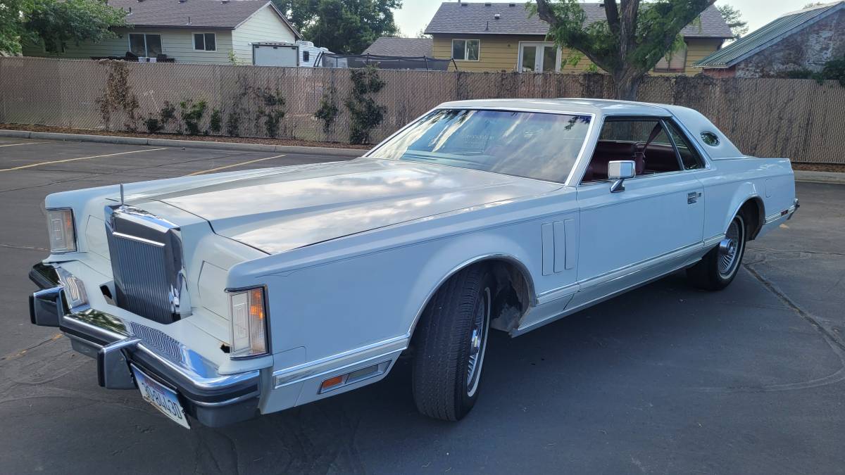 Lincoln-mk-v-1978-3