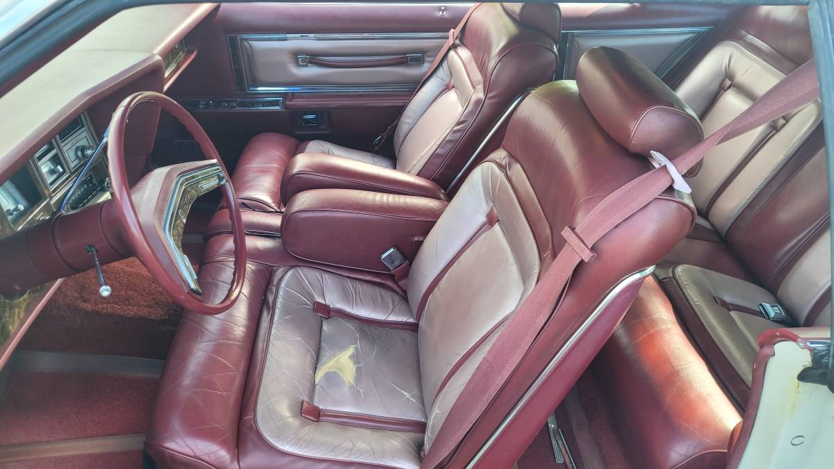 Lincoln-mk-v-1978-5