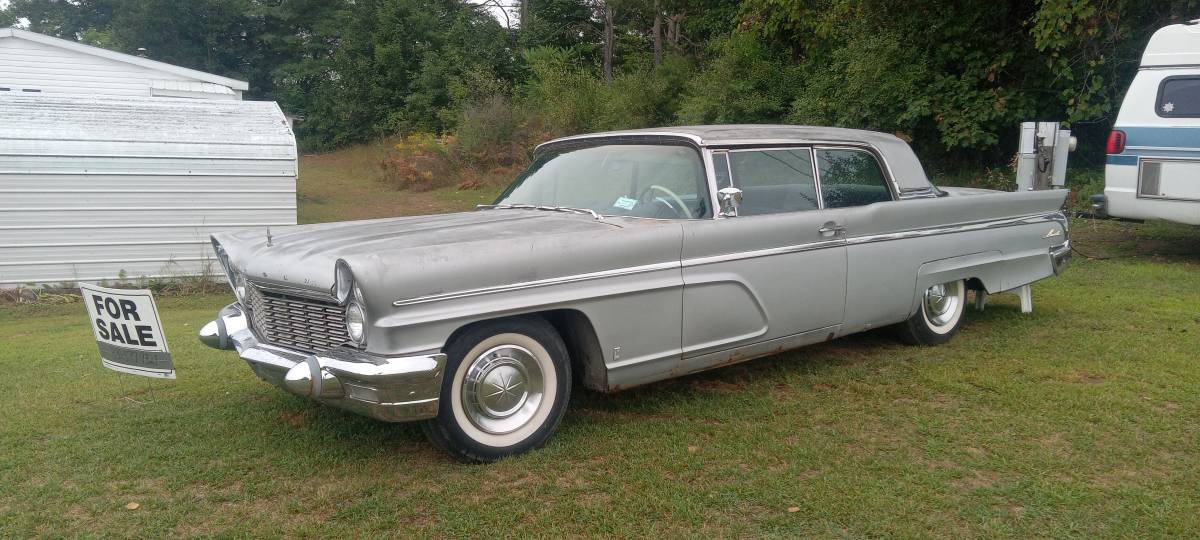 Lincoln-premiere-2-drhdtp-coupe-1960-silver-15