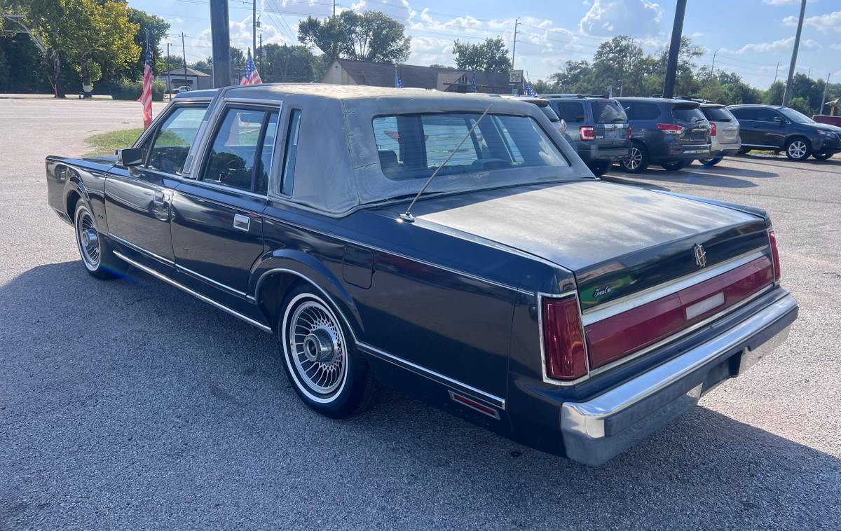 Lincoln-toen-car-1987-2