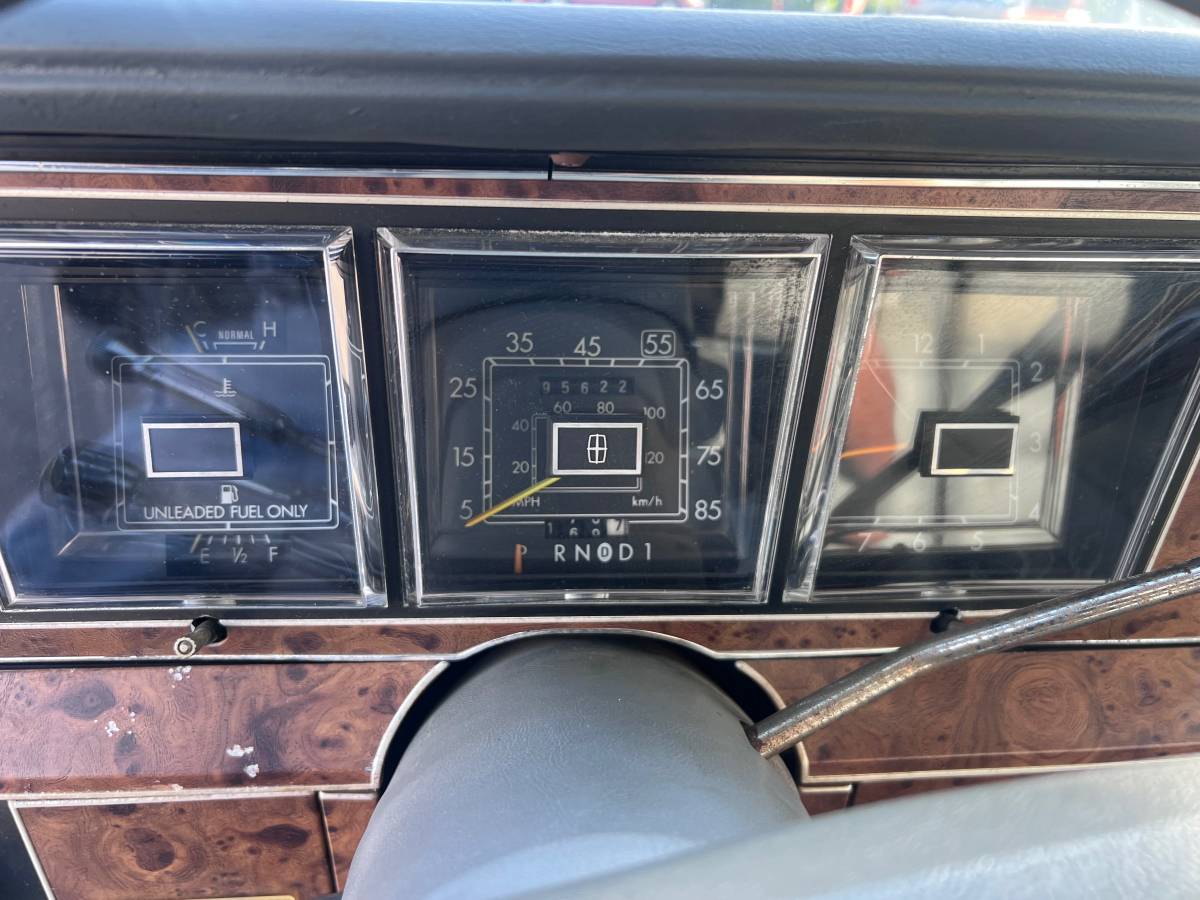 Lincoln-toen-car-1987-8