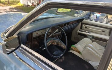 Lincoln-town-car-1979-2