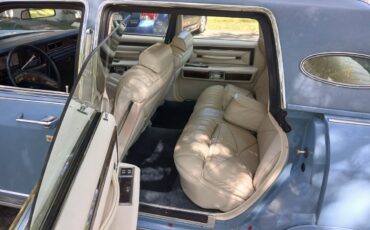 Lincoln-town-car-1979-4