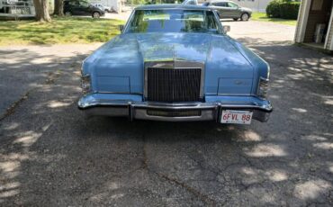 Lincoln-town-car-1979-6