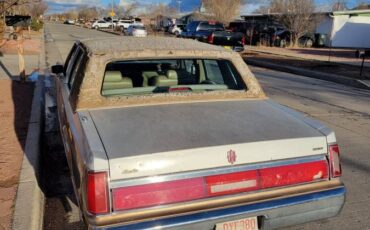 Lincoln-town-car-1986-brown-1