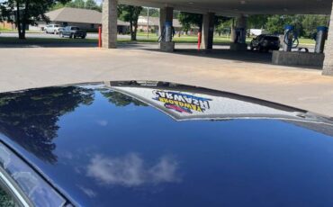 Lincoln-town-car-1993-blue-3