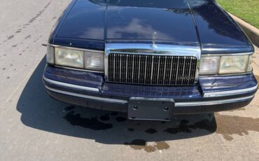 Lincoln-town-car-1993-blue-6