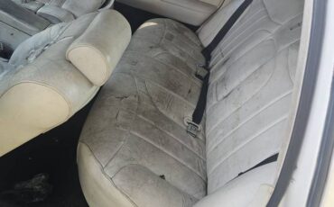 Lincoln-town-car-1994-white-5