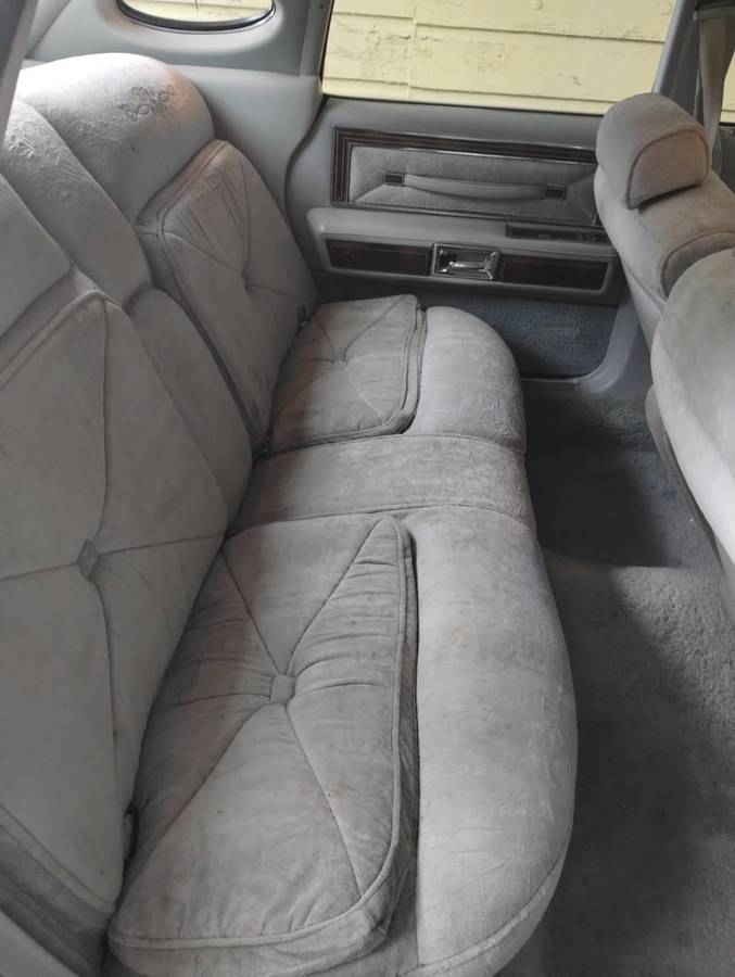 Lincoln-town-car-executive-1978-2