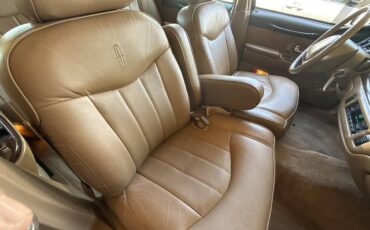 Lincoln-town-car-executive-1995-green-15