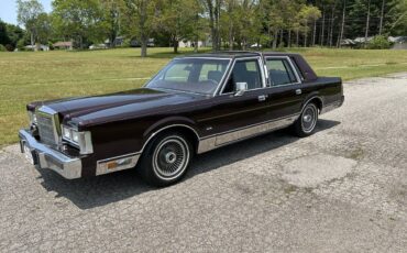 Lincoln-town-car-signature-edition-1988-purple-6
